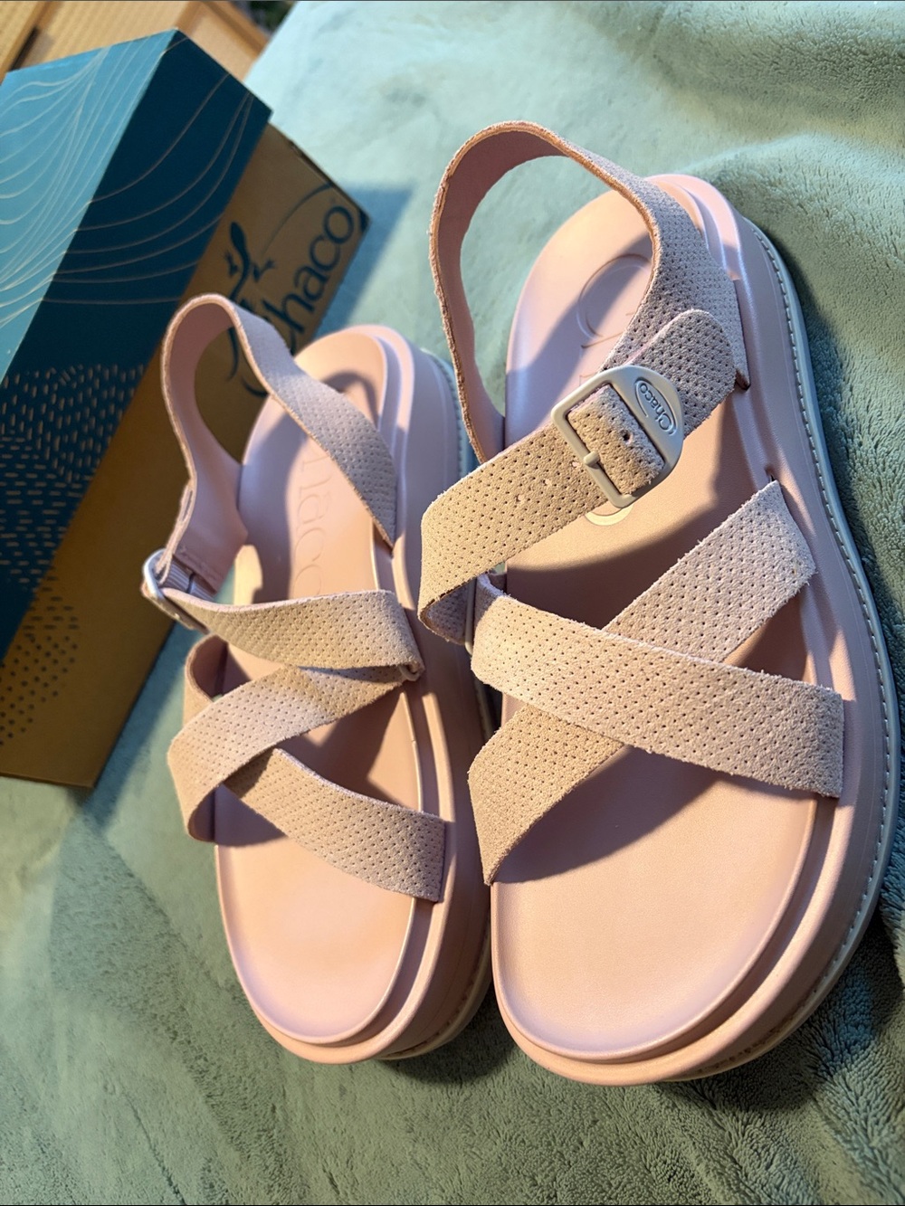 Chaco Townes Midform Women's Light Pink Platform Sandals with Adjustable Straps
